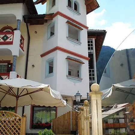 Bernard Hotel Canazei