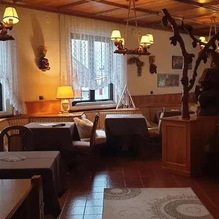 伯纳德酒店 卡纳泽伊